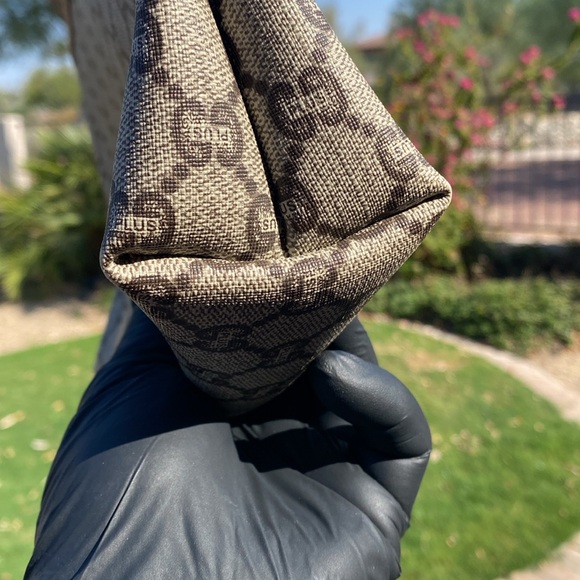 Gucci Plus cluth rare - Picture 3 of 9